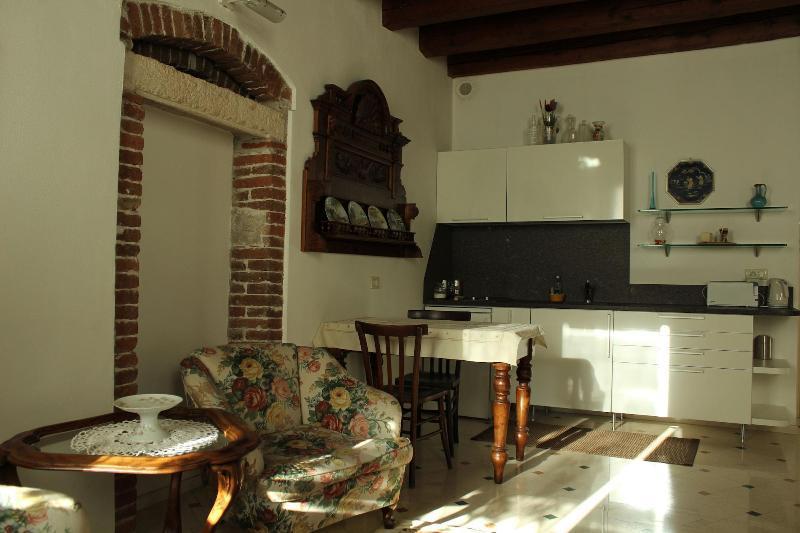 Residenza Carducci Centro Storico Apartment Verona Exterior photo